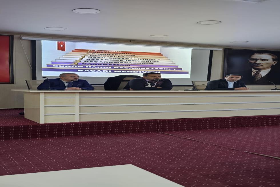 Serbest Denetimli Çocuklara Akademisyen Nasıl Olunur? Konulu Seminer Verildi
