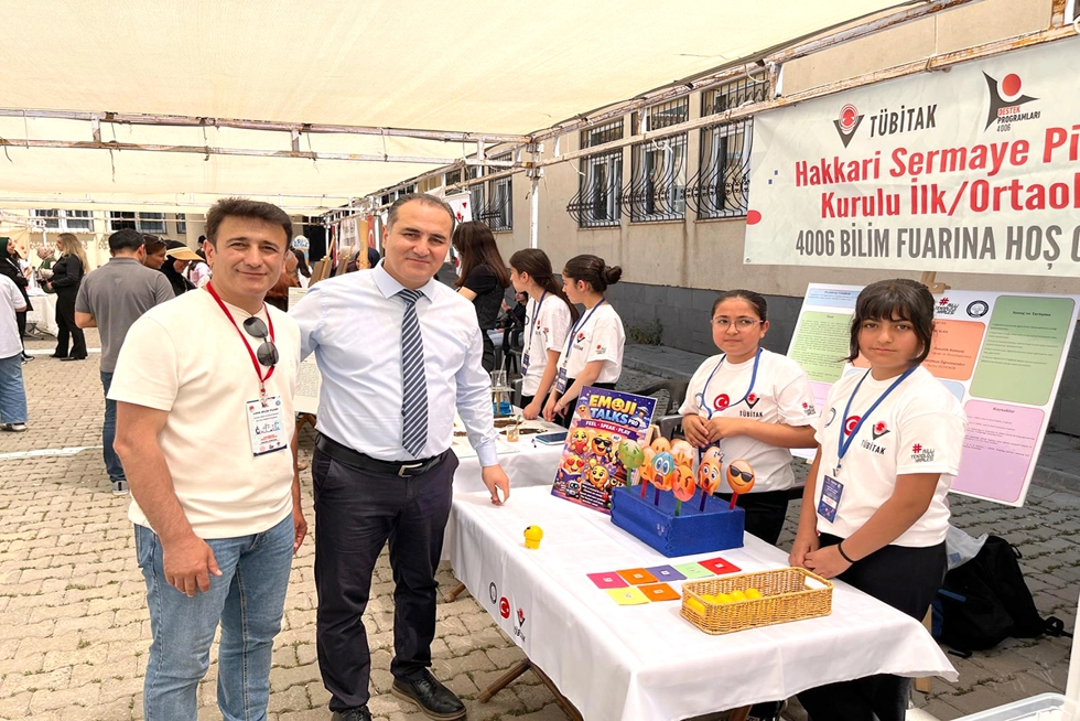 Rektör Yardımcımız Bilim Fuarları Festivali’ne Katıldı