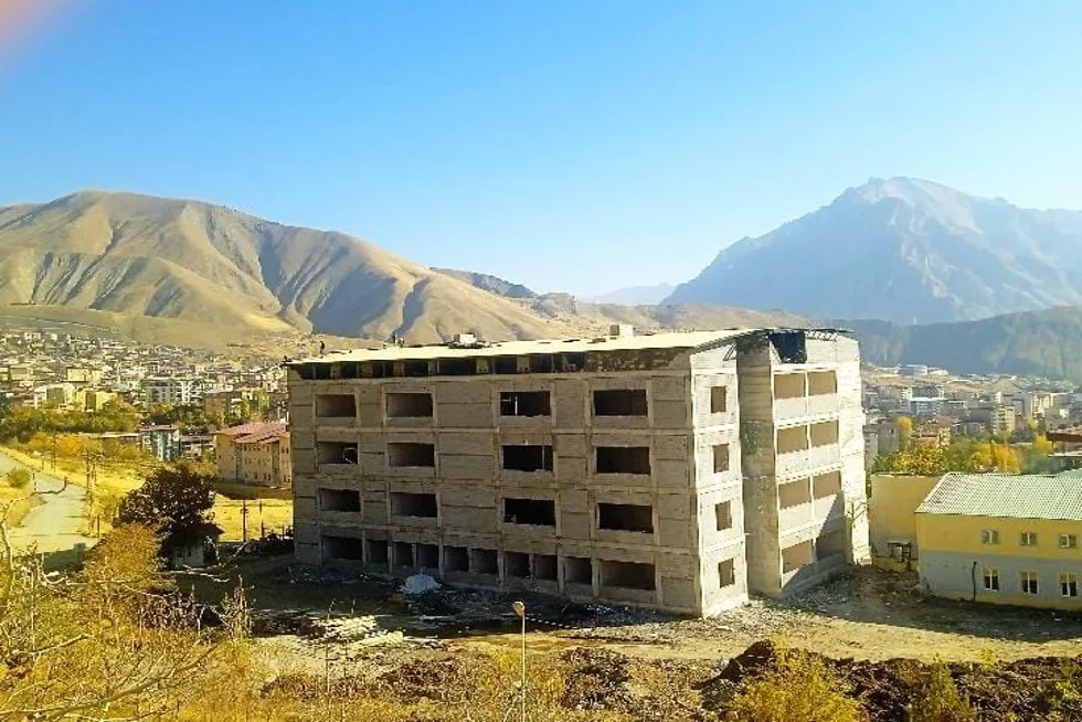 Hakkari Üniversitesi Çölemerik Meslek Yüksekokulu Binası ve Çevre Düzenlemesi Yapım İşi İnşaat Çalışmaları-2