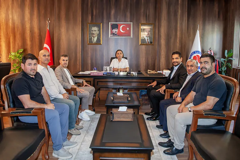 Türkiye Güreş Federasyonu Başkanı Rektörümüzü Ziyaret Etti