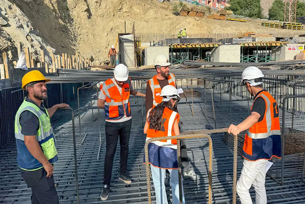 Öğrencilerimiz Teorik Bilgilerini İnşaat Alanında Pekiştirdi