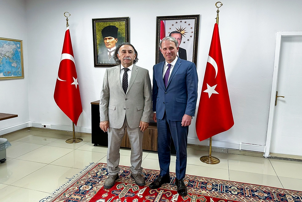 Rektörümüz ’den Dışişleri Bakanlığı Van Temsilciliğine Ziyaret