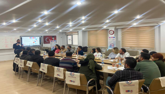 Üniversitemizden Milli Eğitim Öğretmenlerine Ortak Ajans Koçluğu ve Mentorluk Eğitimi - Resim 2