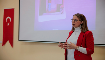 Üniversitemizde Kadına Yönelik Şiddet Farkındalığı Eğitimi, Güçlü Kadınlar Güçlü Yarınlar ve İş Hayatında Mobbing Konulu Seminer Verildi - Resim 2