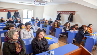Hakkari Üniversitesinde TÜBİTAK Araştırma Proje Yarışmaları Eğitim Toplantıları Yapıldı - Resim 13