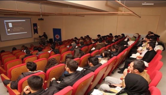 Hakkari Üniversitesi Özel Eğitim Topluluğu (HÖZET) Tarafından "Film Analizi" Etkinliği Düzenlendi - Resim 8