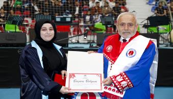 Üniversitemizde 2023-2024 Eğitim Öğretim Yılı Mezuniyet Töreni Gerçekleştirildi - Resim 4