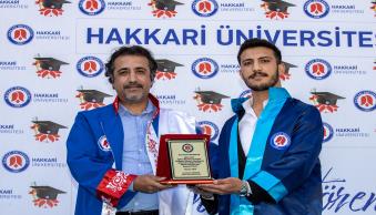 Üniversitemiz 17. Mezunlarını Coşkuyla Uğurladı - Resim 10