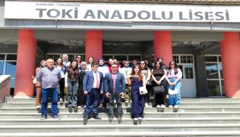 Üniversitemiz Öğrenci Topluluğundan Kitap Bağışı - Resim 2