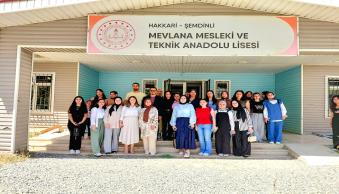 Üniversitemiz Öğrenci Topluluğundan Kitap Bağışı - Resim 1
